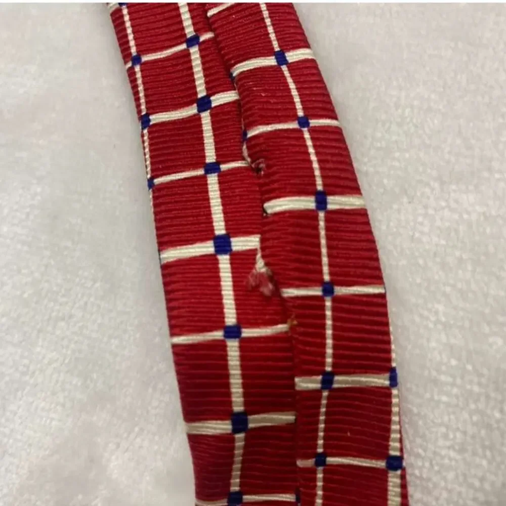 Men's vintage Lauren Ralph Lauren tie, red, geometric, 100% silk